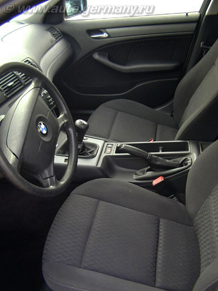 BMW 318i (110)